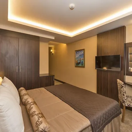 Romeo 5* Стамбул