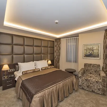 Romeo Hotel