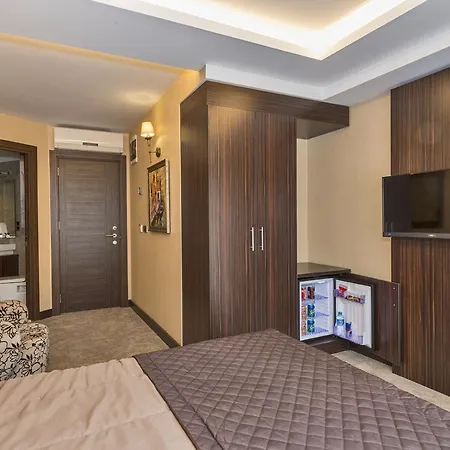 Romeo Hotel